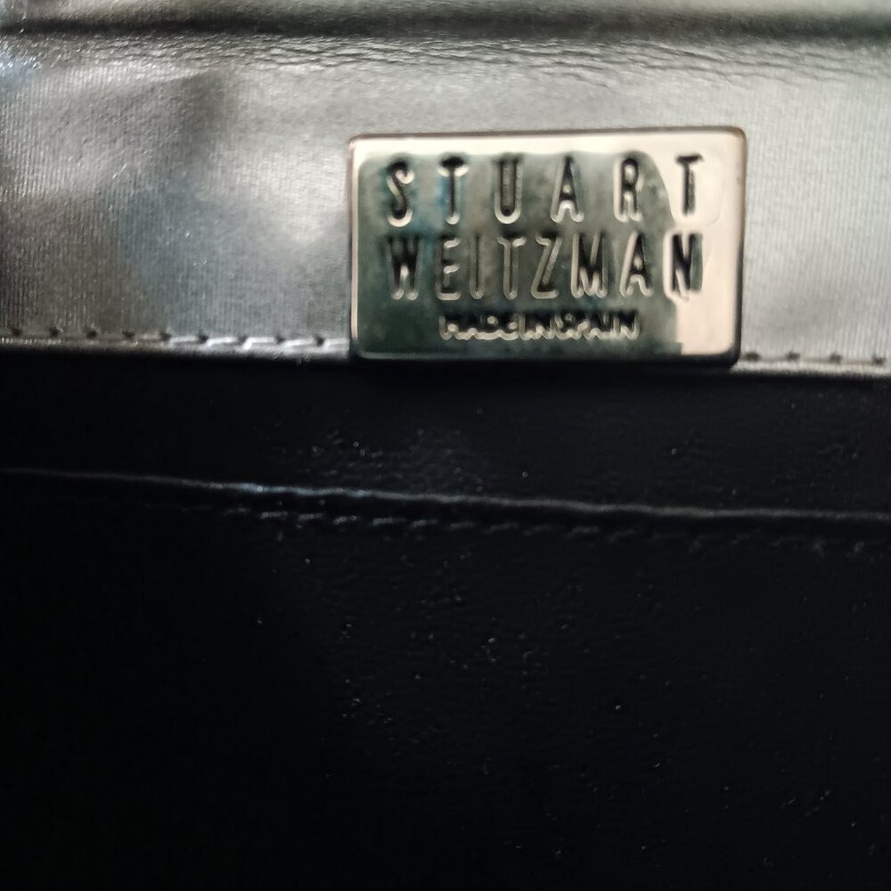 Purses - Picture 2 of 2